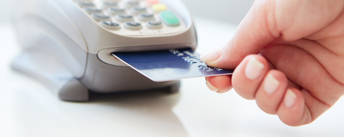Pago de servicios con tarjetas de crédito La Nacional